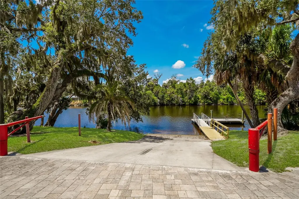 3673 142nd Ter E Parrish FL 34219