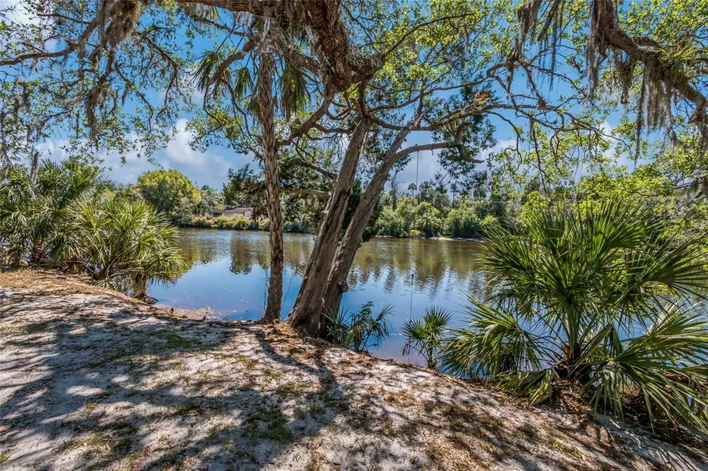3673 142nd Ter E Parrish FL 34219