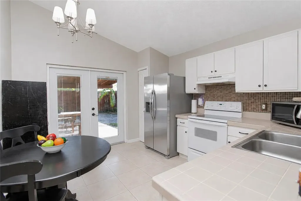 519 Beasley Court Orlando FL 32807