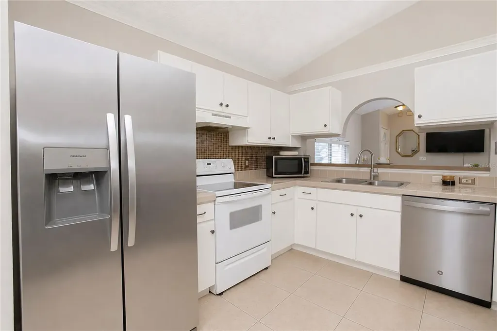 519 Beasley Court Orlando FL 32807