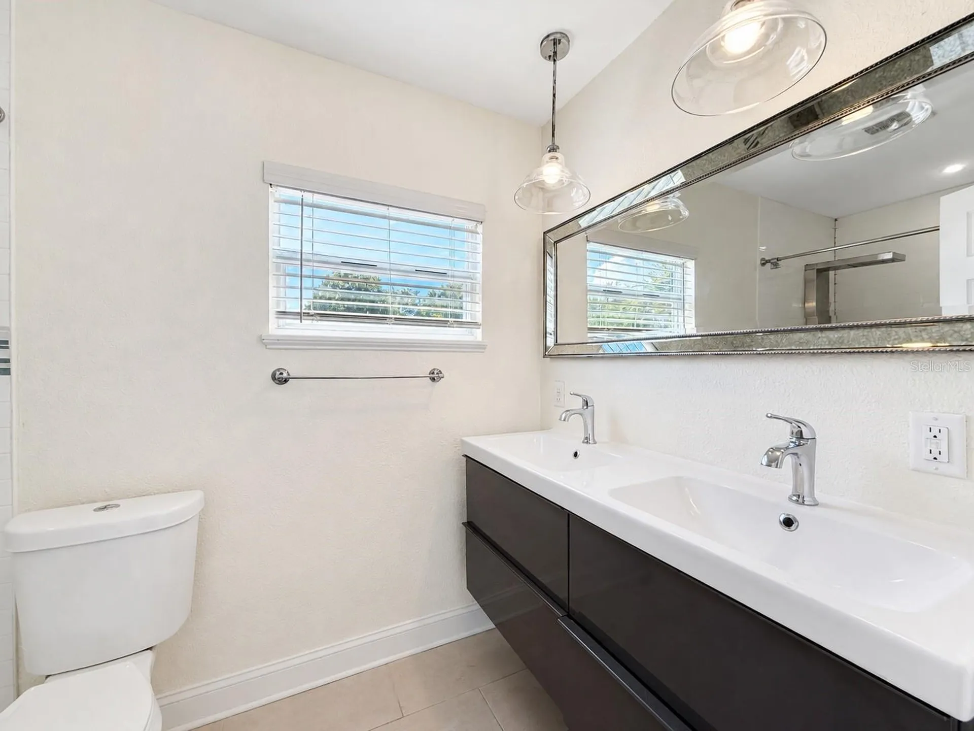 4305 W Bay Avenue Tampa FL 33616