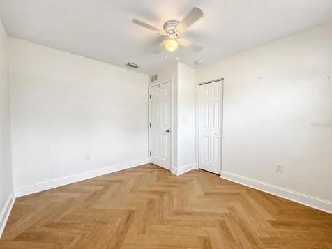 4305 W Bay Avenue Tampa FL 33616