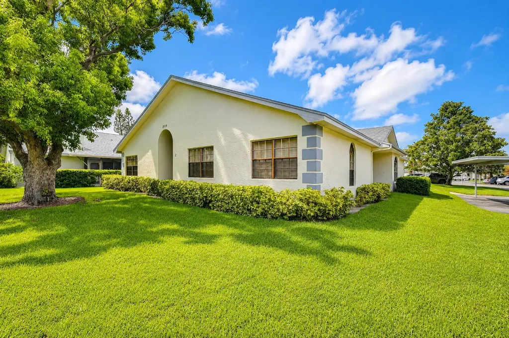 2749 Countryside Boulevard Clearwater FL 33761