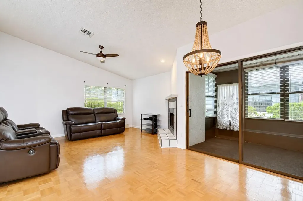 2749 Countryside Boulevard Clearwater FL 33761
