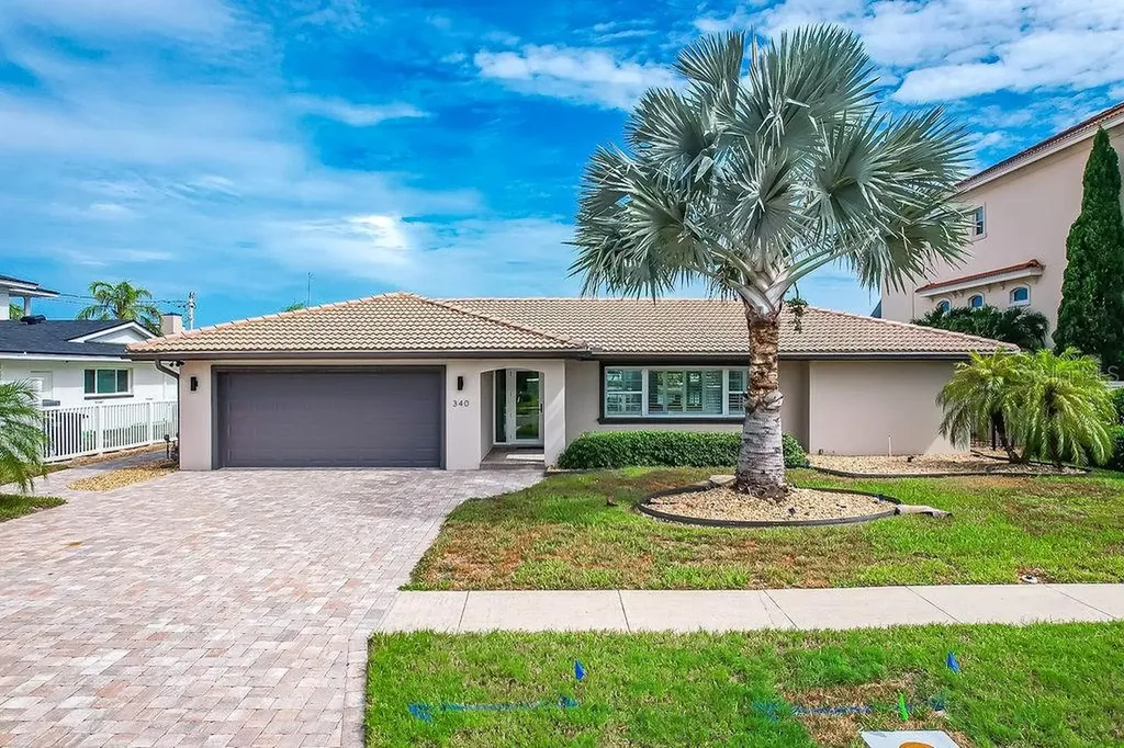 340 Palm Island NE Clearwater Beach FL 33767