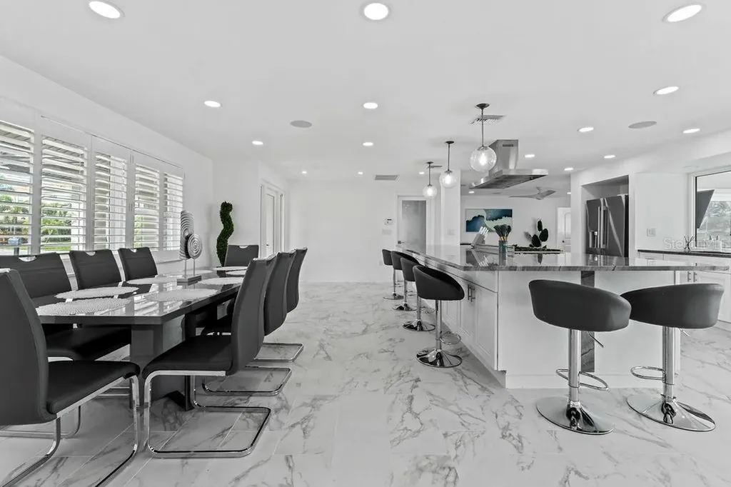340 Palm Island NE Clearwater Beach FL 33767