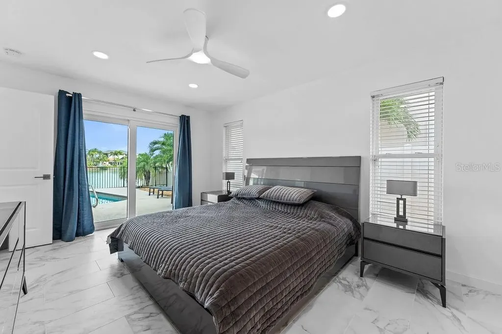 340 Palm Island NE Clearwater Beach FL 33767