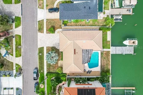 340 Palm Island NE Clearwater Beach FL 33767