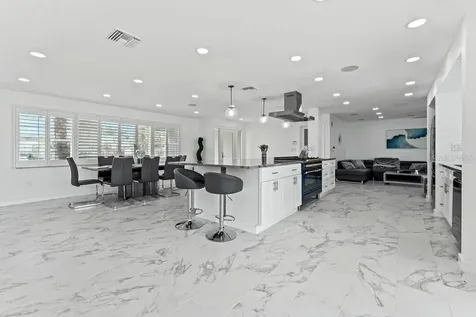 340 Palm Island NE Clearwater Beach FL 33767