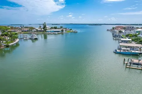 340 Palm Island NE Clearwater Beach FL 33767