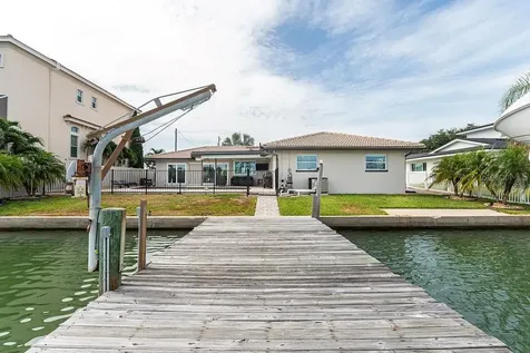 340 Palm Island NE Clearwater Beach FL 33767