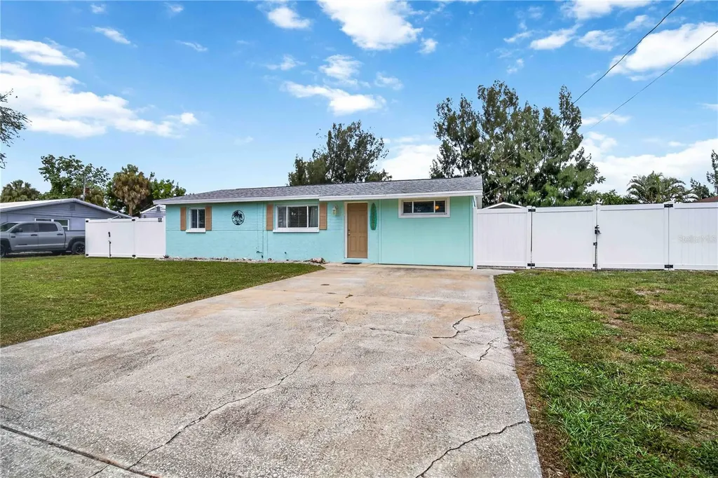 4620 3rd Avenue W Palmetto FL 34221