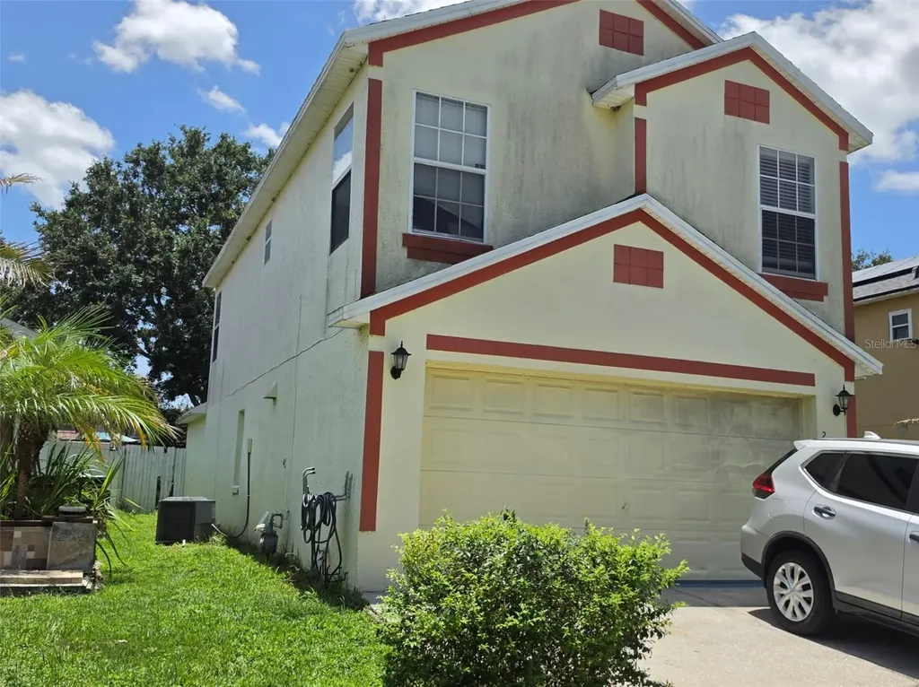 2261 Blue Sapphire Circle Orlando FL 32837