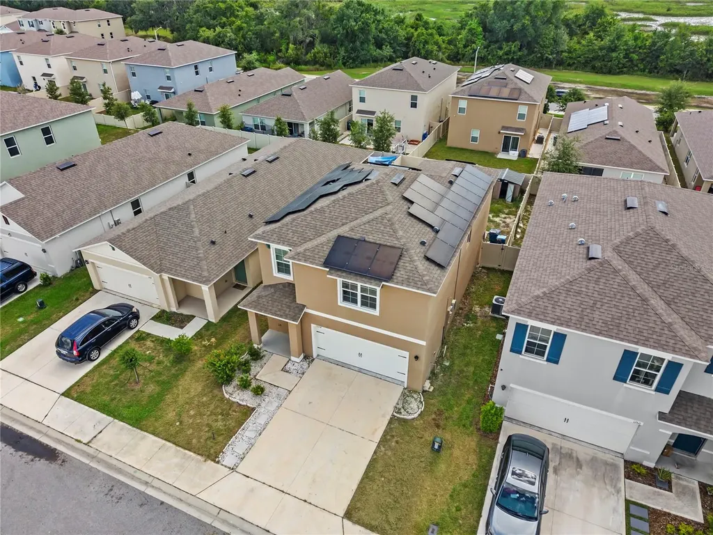 1264 Cascades Avenue Davenport FL 33837