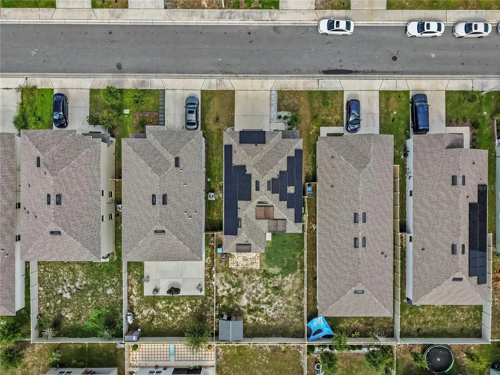 1264 Cascades Avenue Davenport FL 33837