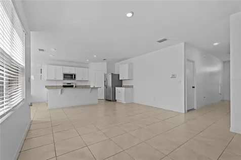 1264 Cascades Avenue Davenport FL 33837