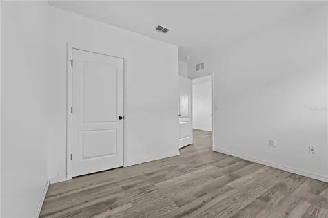1264 Cascades Avenue Davenport FL 33837