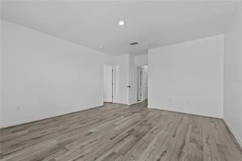 1264 Cascades Avenue Davenport FL 33837