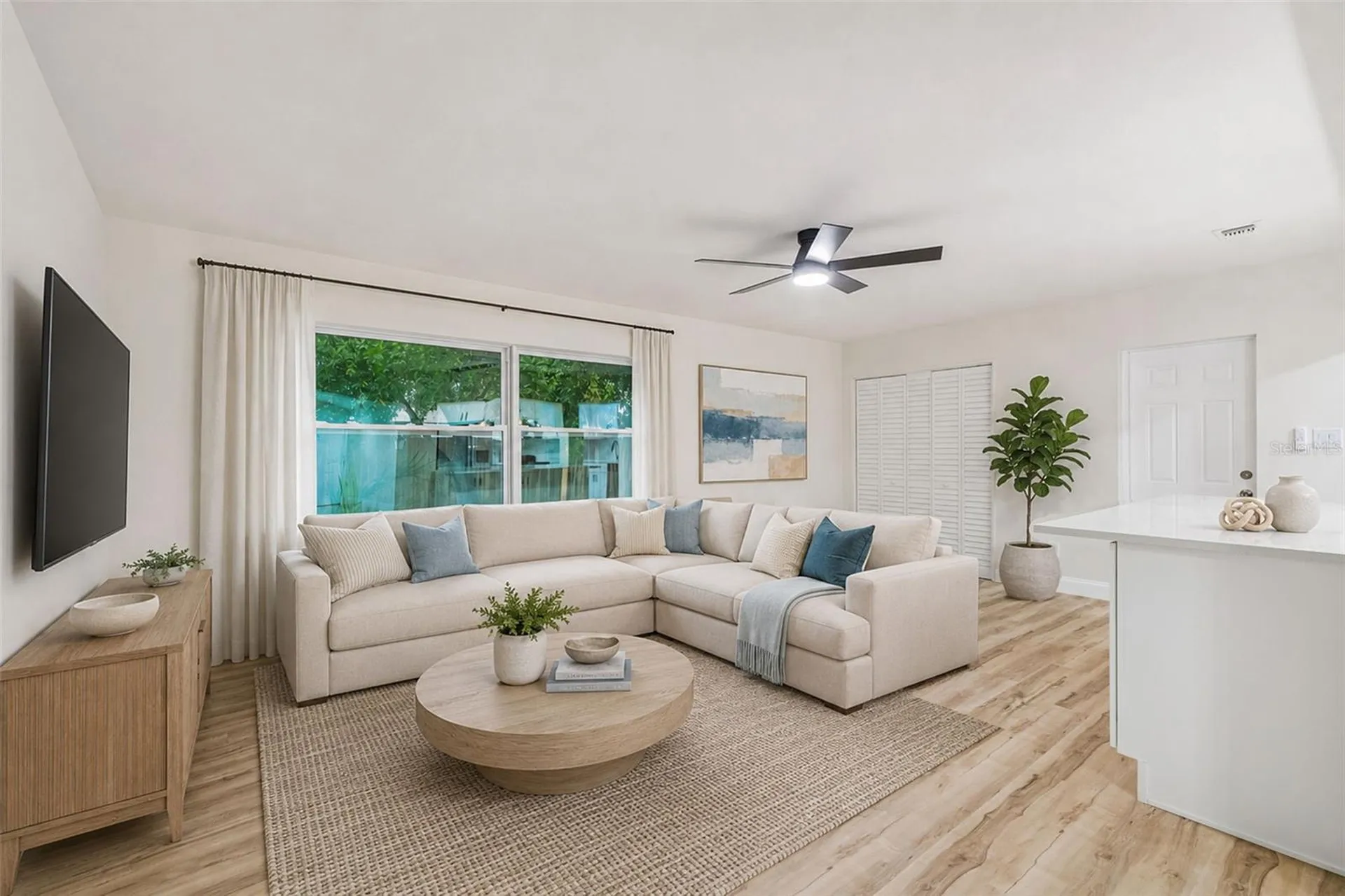 6781 33rd Avenue N St Petersburg FL 33710