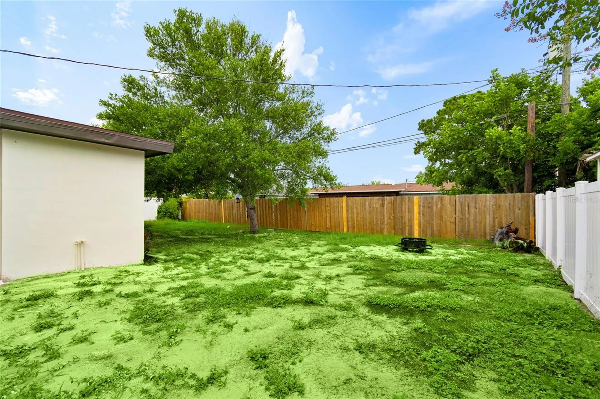 6781 33rd Avenue N St Petersburg FL 33710