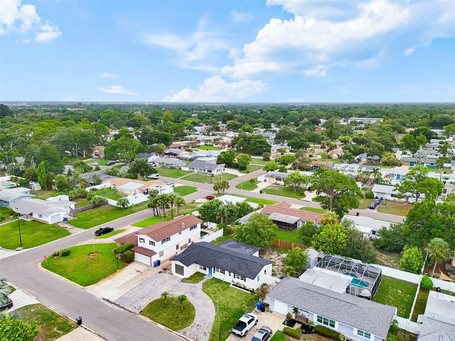 6781 33rd Avenue N St Petersburg FL 33710