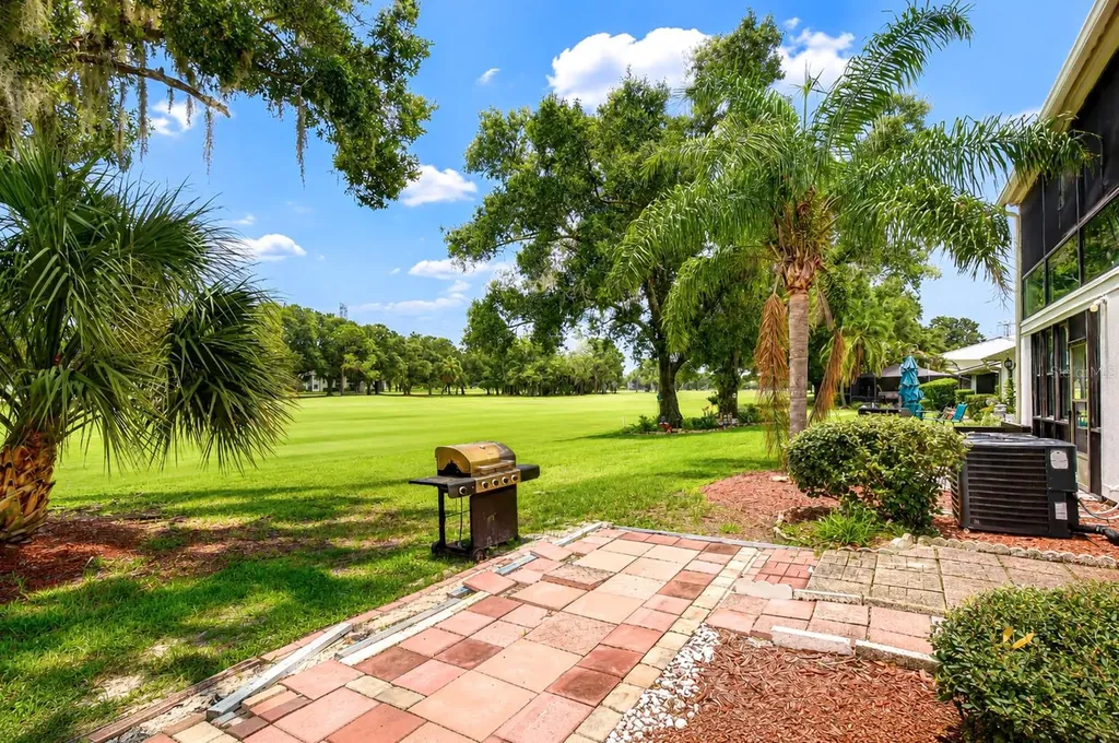 230 Cypress Place Oldsmar FL 34677
