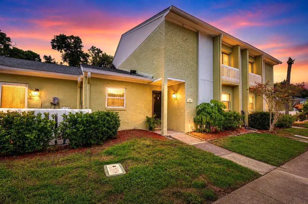 230 Cypress Place Oldsmar FL 34677