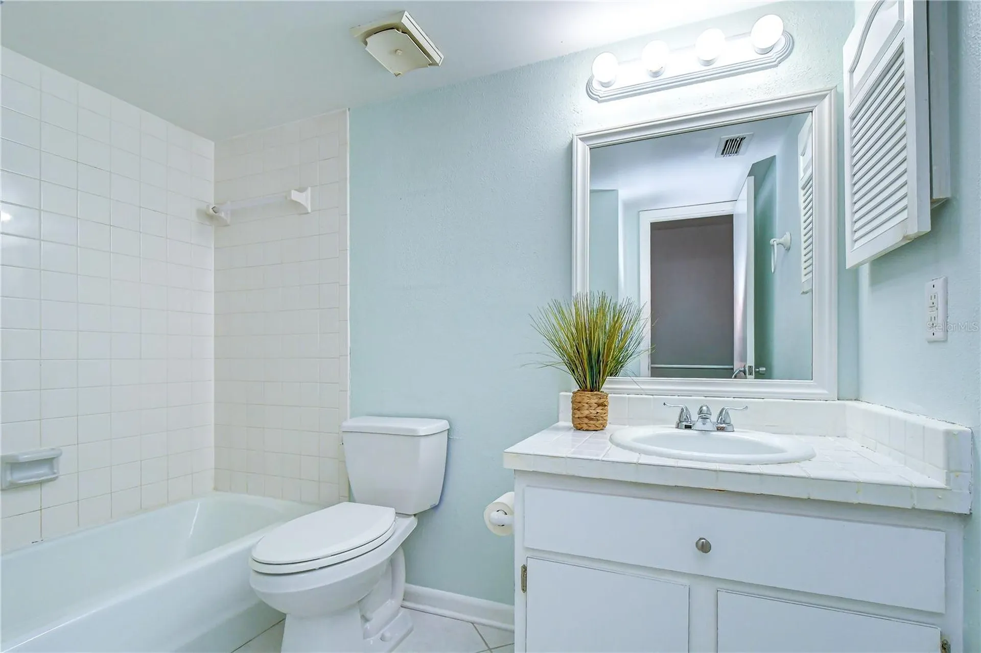 230 Cypress Place Oldsmar FL 34677