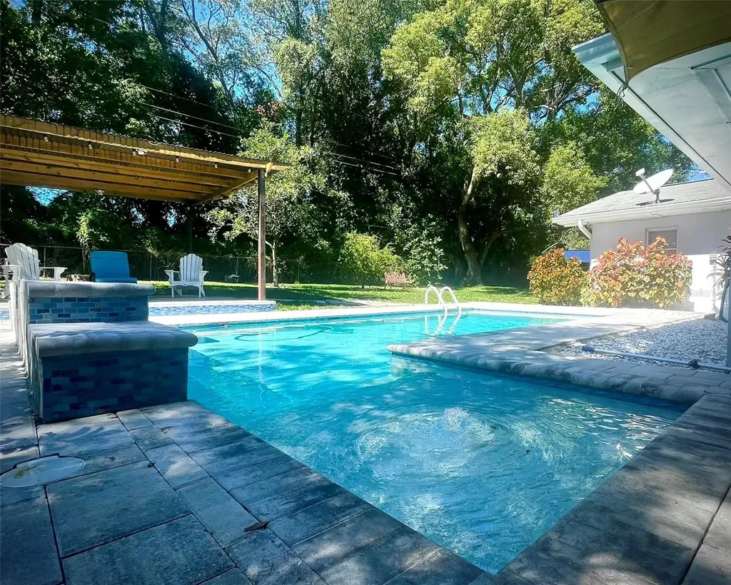 764 Forest Glen Road Clearwater FL 33765