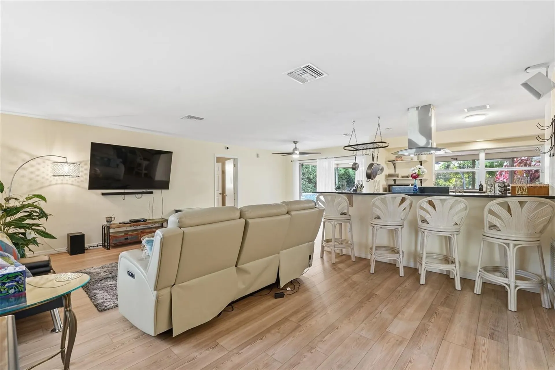 764 Forest Glen Road Clearwater FL 33765