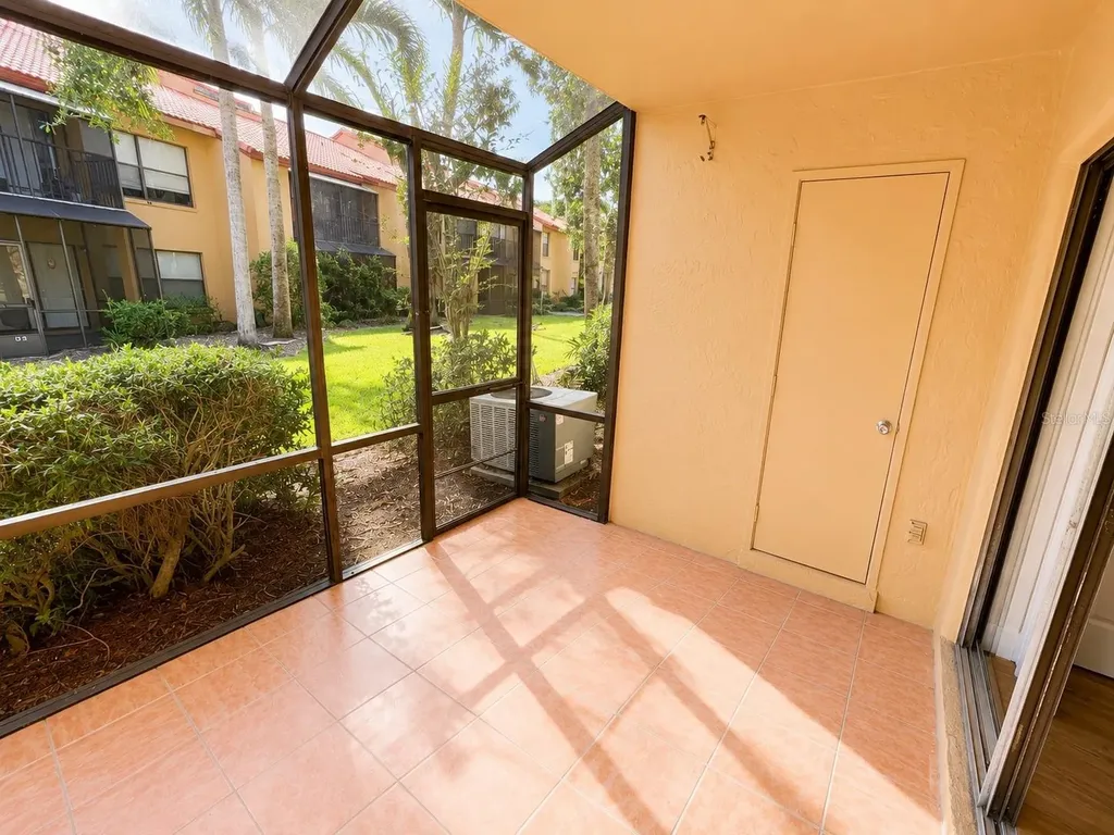 4702 Sutton Terrace Orlando FL 32811