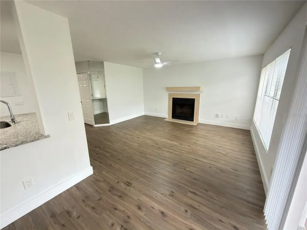 4702 Sutton Terrace Orlando FL 32811