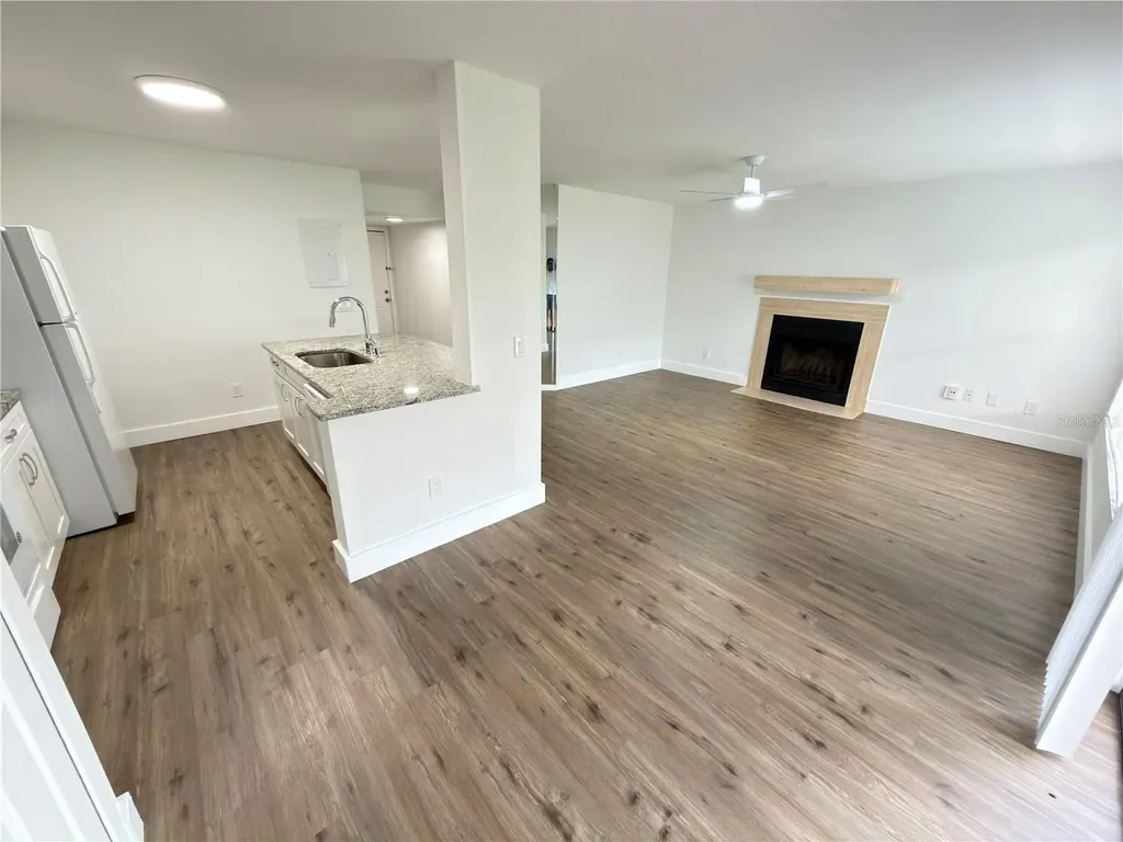 4702 Sutton Terrace Orlando FL 32811
