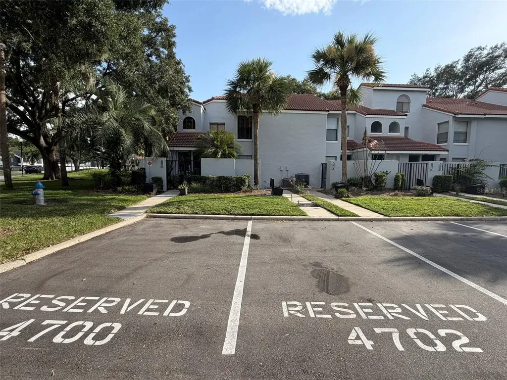 4702 Sutton Terrace Orlando FL 32811