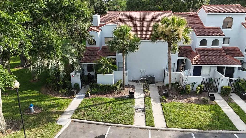 4702 Sutton Terrace Orlando FL 32811