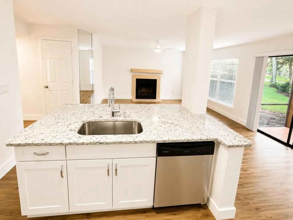 4702 Sutton Terrace Orlando FL 32811