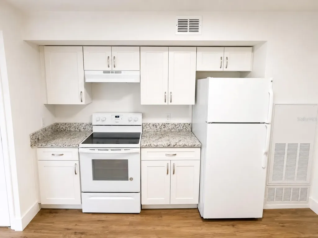 4702 Sutton Terrace Orlando FL 32811