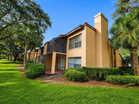 4702 Sutton Terrace Orlando FL 32811