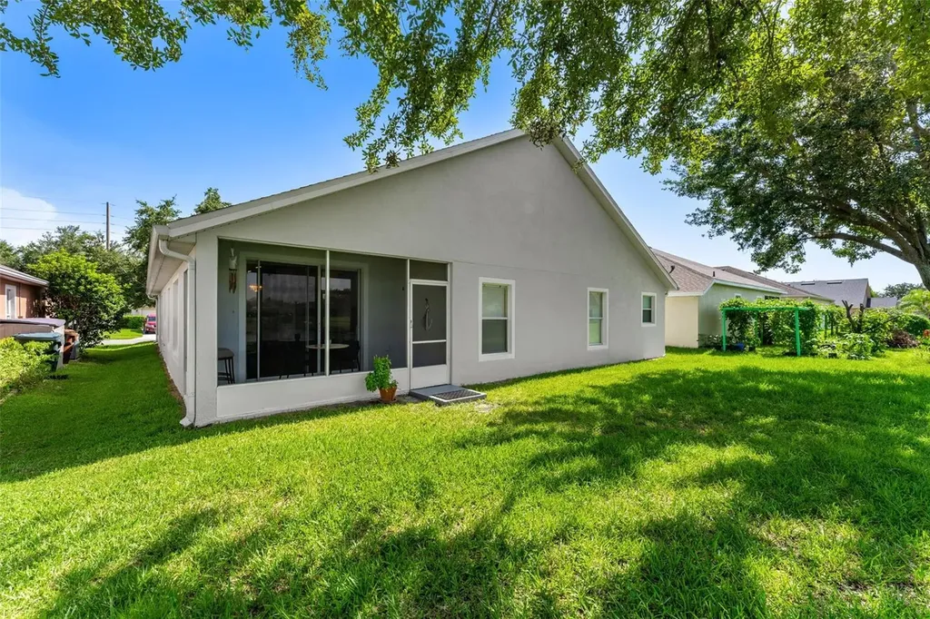 2868 Oconnell Drive Kissimmee FL 34741