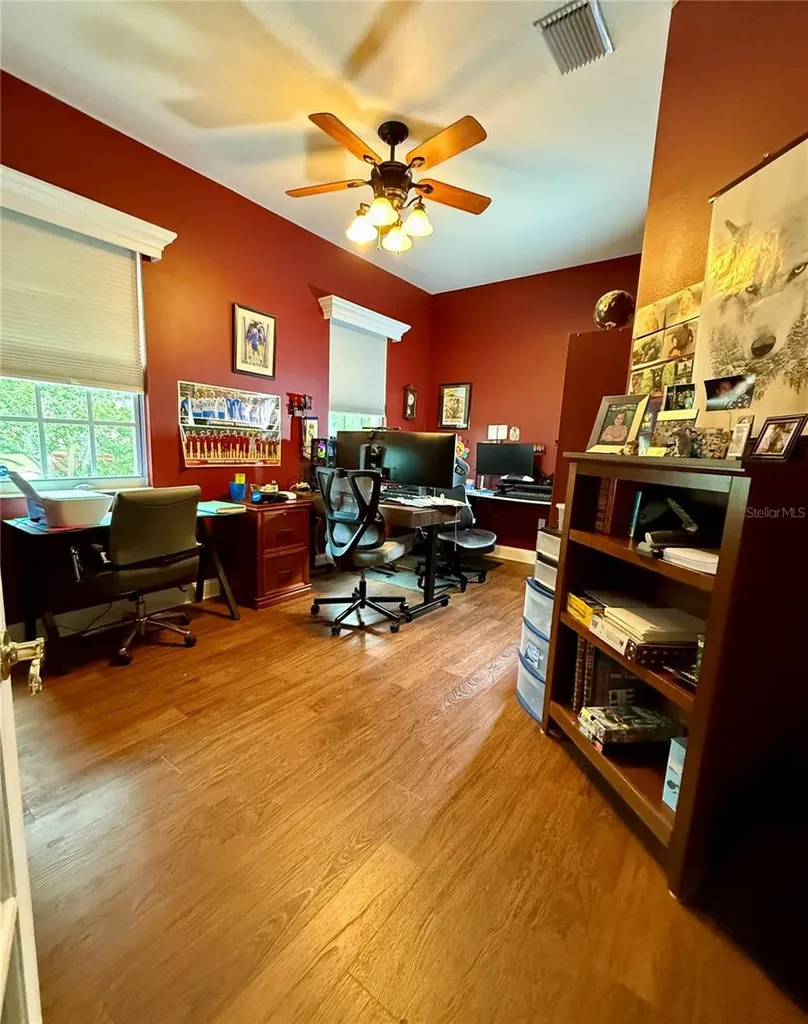 11805 Soft Rush Terrace Bradenton FL 34202