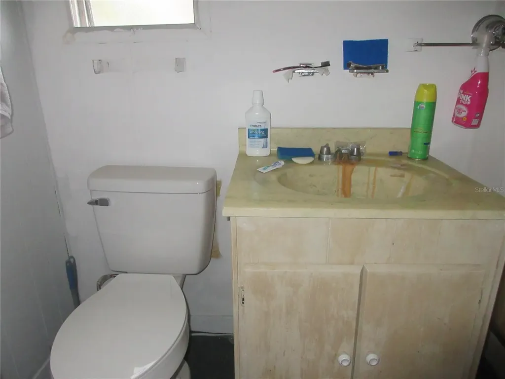 787 SE 162nd Terrace Silver Springs FL 34488