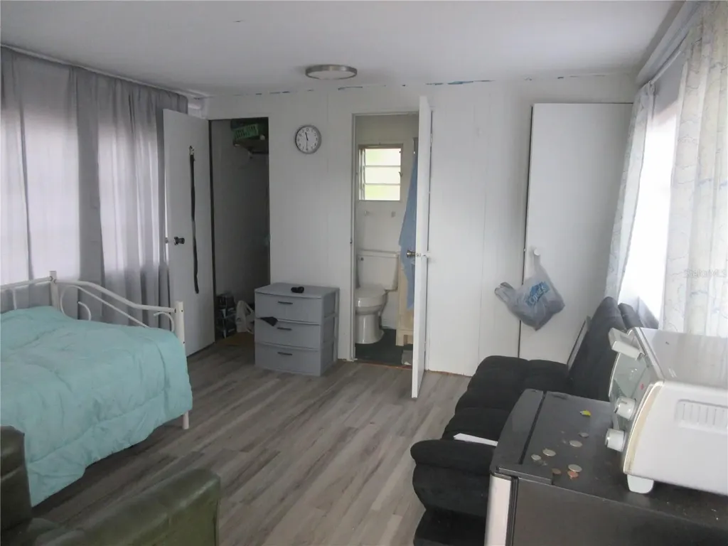 787 SE 162nd Terrace Silver Springs FL 34488