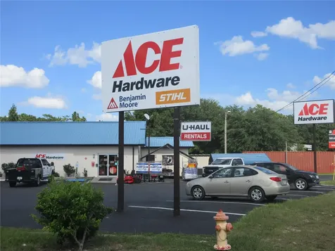 787 SE 162nd Terrace Silver Springs FL 34488