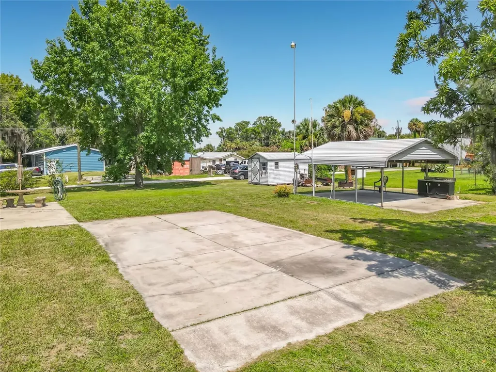 30620 NE 95th Place Fort Mc Coy FL 32134