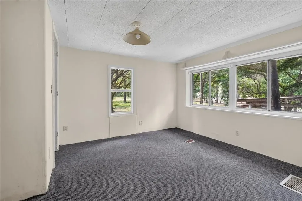 130 Windy Hills Road Hawthorne FL 32640