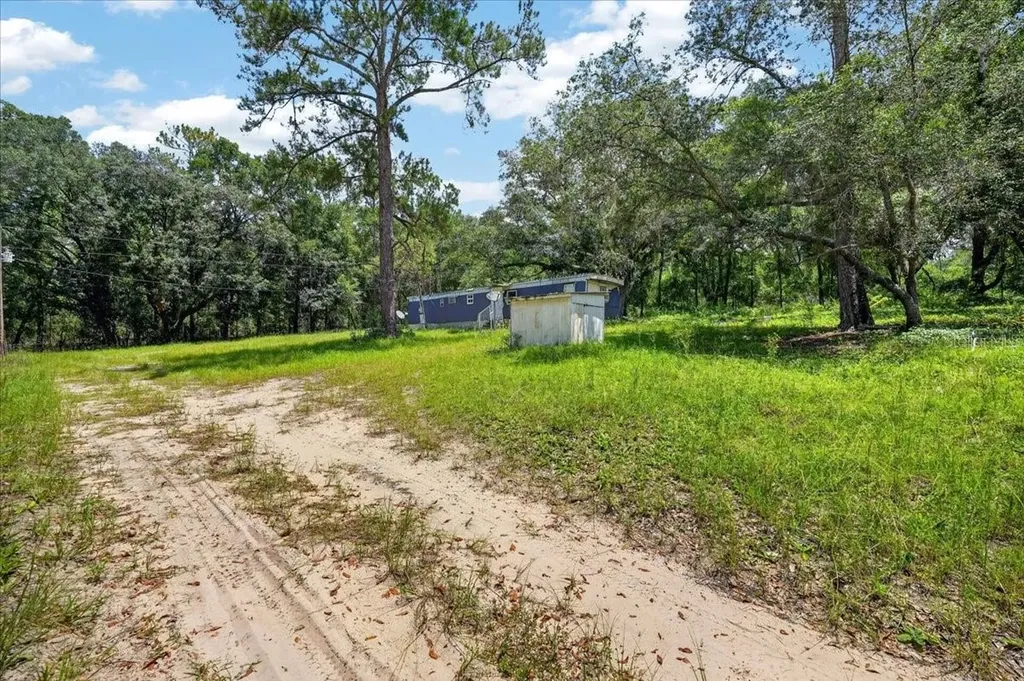 130 Windy Hills Road Hawthorne FL 32640