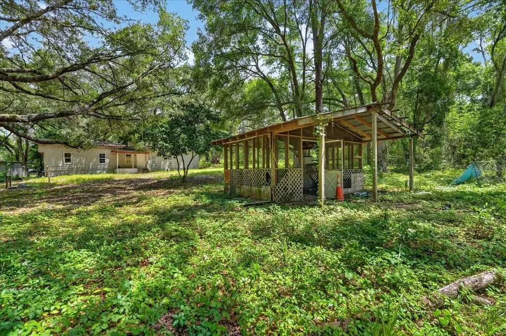 130 Windy Hills Road Hawthorne FL 32640