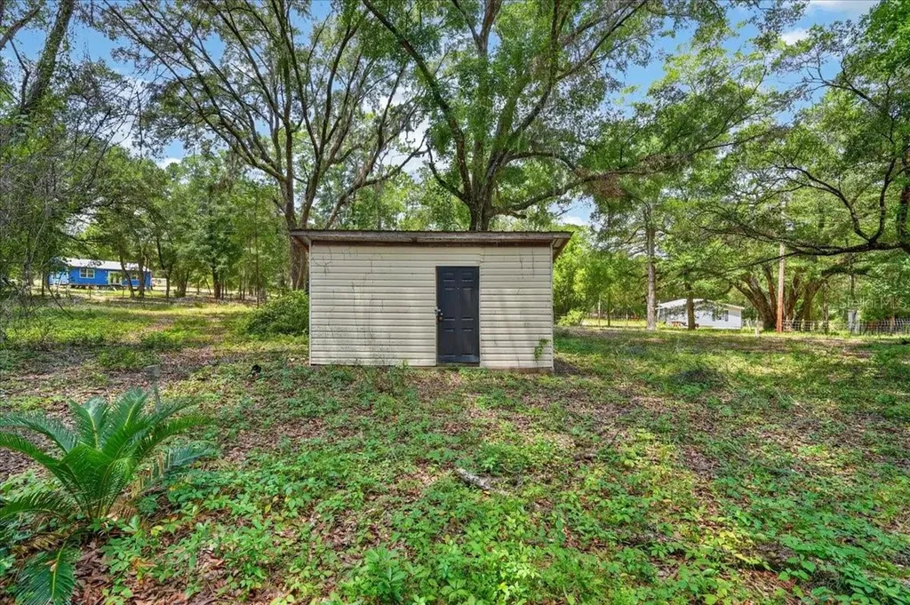 130 Windy Hills Road Hawthorne FL 32640