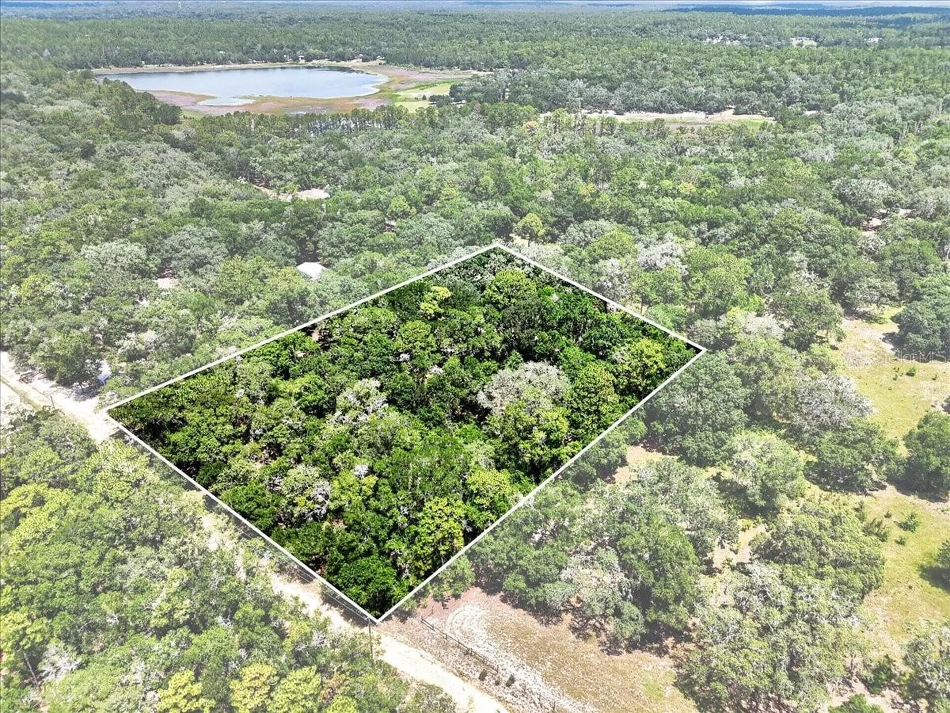 130 Windy Hills Road Hawthorne FL 32640