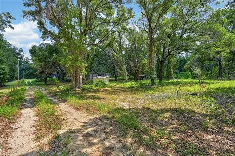 130 Windy Hills Road Hawthorne FL 32640
